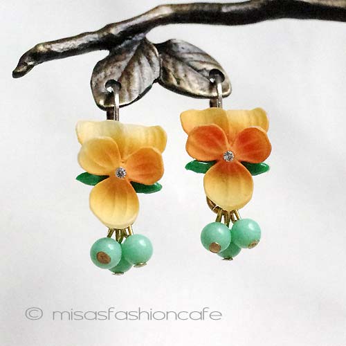 （画像用） スミレのお花　ピアス