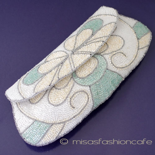 （画像用） クラッチ バッグ 　 アイボリーｘグリーン