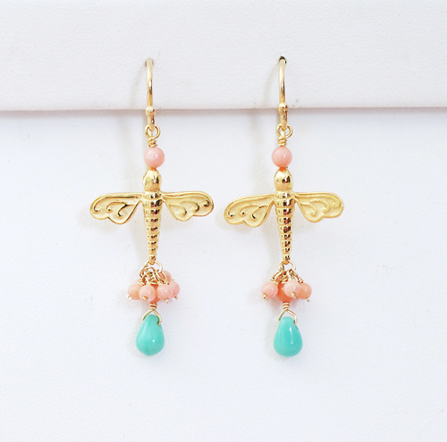 （画像用） ピアスまたはイヤリング 珊瑚ターコイズ　とんぼ