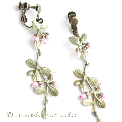 （画像用） ピアス　または　クリップ 真珠ハーブ（タイムの葉）