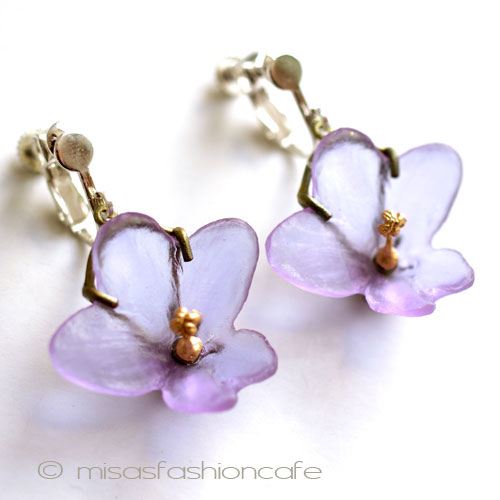 （画像用） マイケルミショーすみれ ピアス　または　クリップ