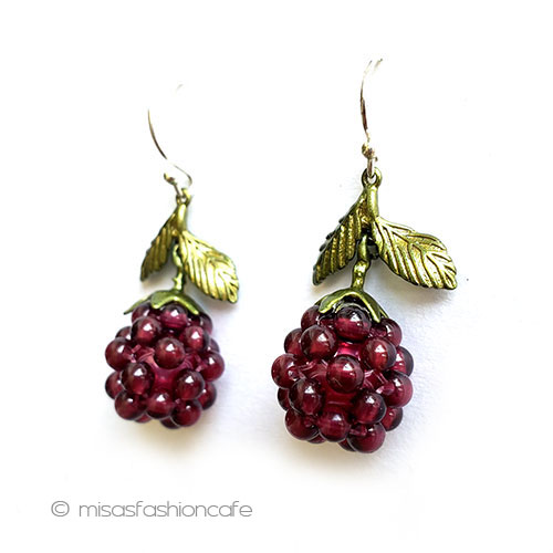 （画像用） ラズベリー野苺イチゴ 天然石ピアス/イヤリング