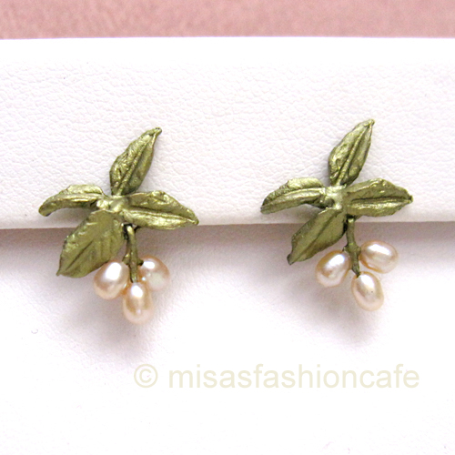 （画像用） マイケルミショー ピアス 真珠・藤のお花