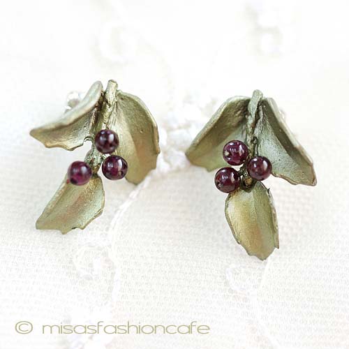 （画像用） マイケルミショー ピアス 天然石ガーネットのヒイラギ