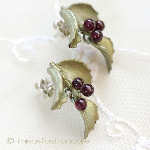 （画像用） マイケルミショー ピアス 天然石ガーネットのヒイラギ