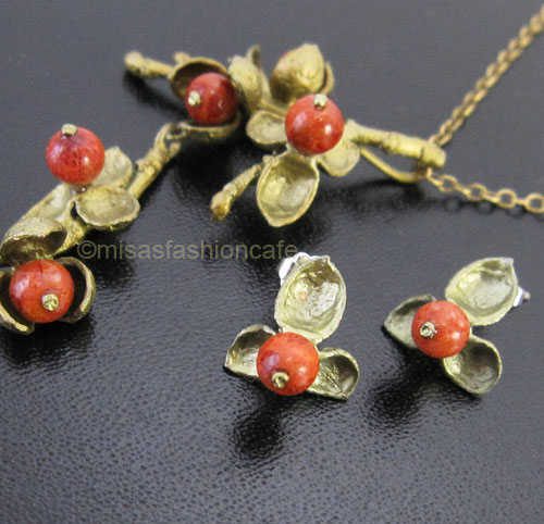 （画像用） Michaud ピアス ビタースイートの実