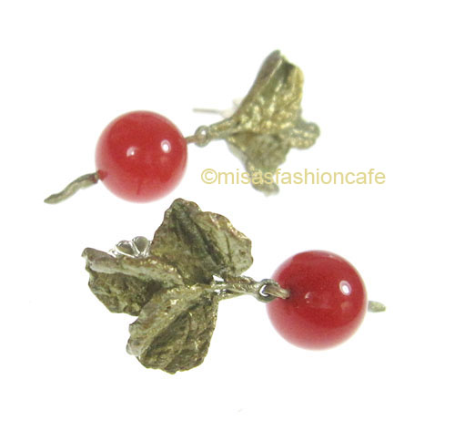 （画像用） Michaud ピアス 赤かぶ