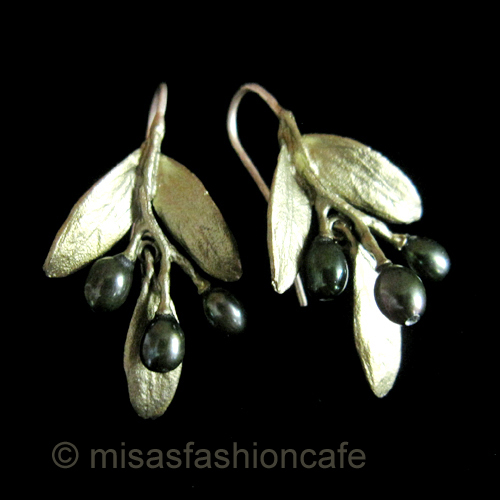 （画像用） マイケルミショー ピアス 　 真珠のオリーブ