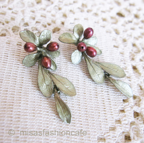 （画像用） マイケルミショー ピアス 真珠・バーベリーの木