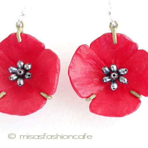 （画像用） マイケルミショー　ピアス 　真珠・ポピー