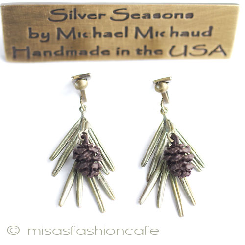 （画像用） マイケルミショー 松ぼっくり　イヤリング