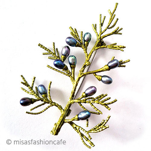 （画像用） 真珠 松の木 ブローチ