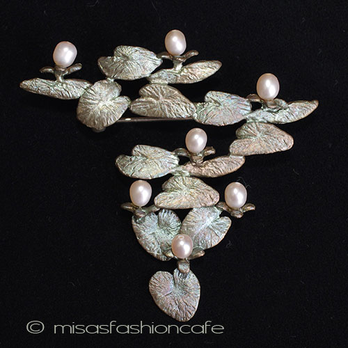 （画像用） マイケルミショー ブローチ 真珠・睡蓮の花 再販！