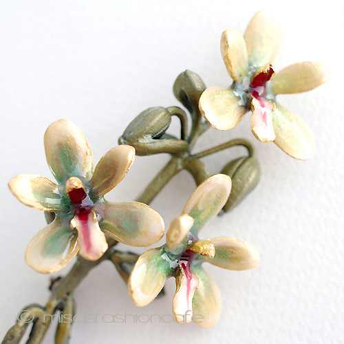 （画像用） マイケルミショーブローチ エナメル蘭の花 再販！