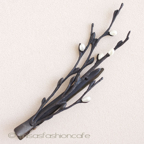 （画像用） Michaud ヘアークリップ 　真珠の猫柳