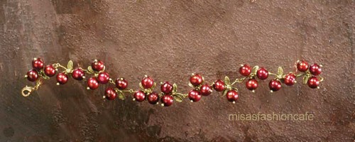 （画像用） マイケルミショー ブレスレット 真珠のクランベリー