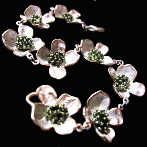 （画像用） Ｍｉｃｈａｕｄ　ブレスレット ハナミズキのお花