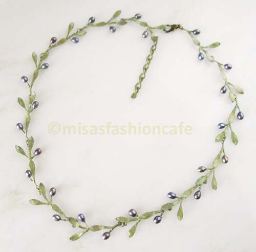 （画像用） Michaud ネックレス オリーブ（真珠）