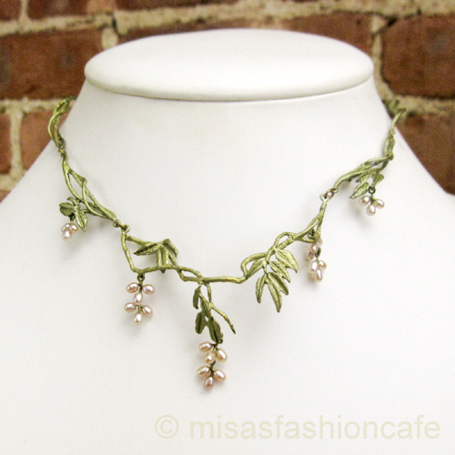 （画像用） マイケルミショー ネックレス 真珠・藤のお花