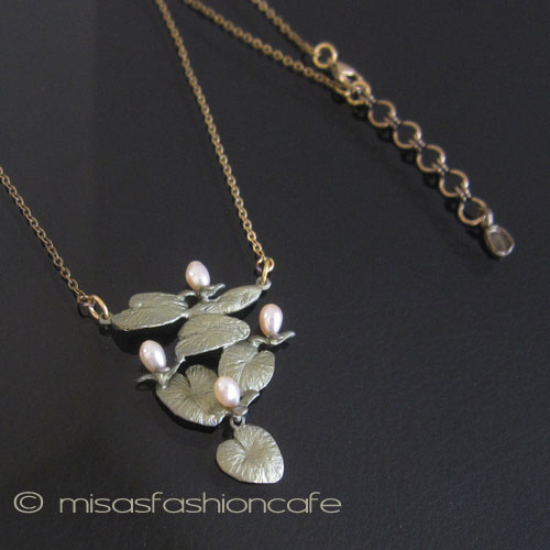 Michaud ネックレス 　真珠 睡蓮の花 - ウインドウを閉じる