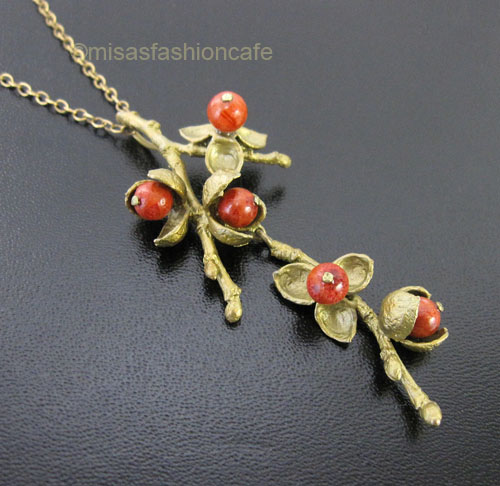 （画像用） Michaud ネックレス ビタースイートの実