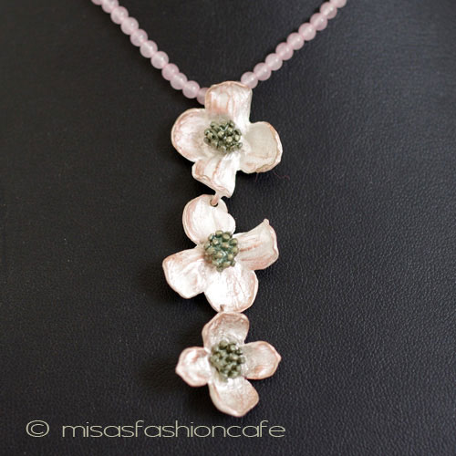 Michaud ネックレス ハナミズキのお花 - ウインドウを閉じる