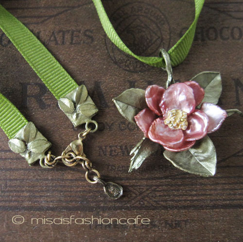 （画像用） マイケルミショー ネックレス 真珠・ケシパールのローズ