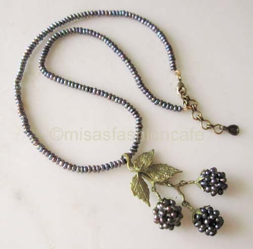 （画像用） Michaud ネックレス ブラックラズベリー