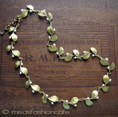 （画像用） マイケルミショー ネックレス 真珠と葉ボタニカル