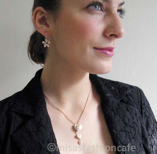 （画像用） Michaud ネックレス ハート型フラワー（真珠）