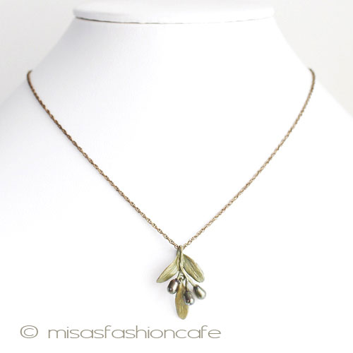 （画像用） マイケルミショー 　真珠のオリーブ