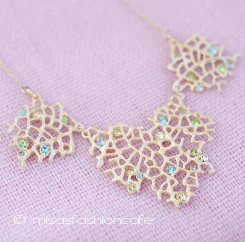 （画像用） Michaud ネックレス　新着 　スワロフスキーの珊瑚