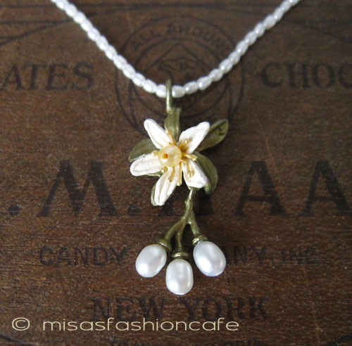 （画像用） マイケルミショー ネックレス 　オレンジの花　真珠