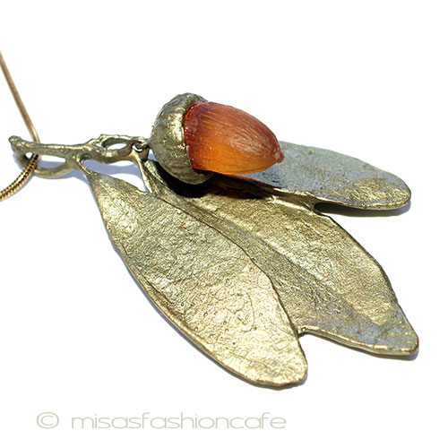 （画像用） マイケル・ミショー どんぐり　ネックレス