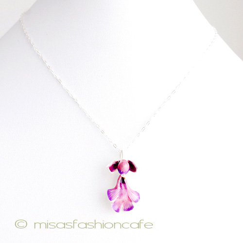 （画像用） マイケルミショー 真珠ランの花ネックレス