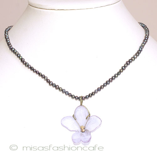 （画像用） マイケルミショー　真珠 スミレの花　ネックレス