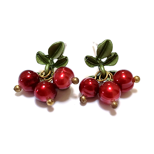 （画像用） 真珠ベリー　ピアス パールのクランベリー