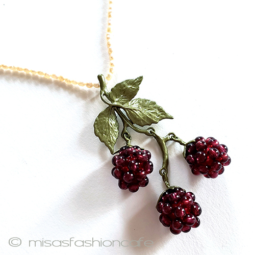 （画像用） ラズベリー野苺ネックレス 真珠・天然石ガーネット