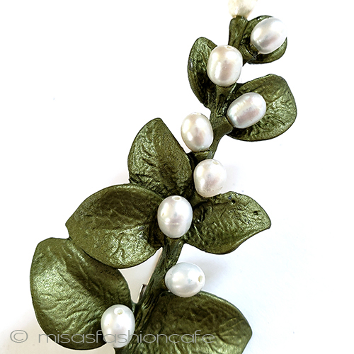 （画像用） 真珠　小枝ブローチ