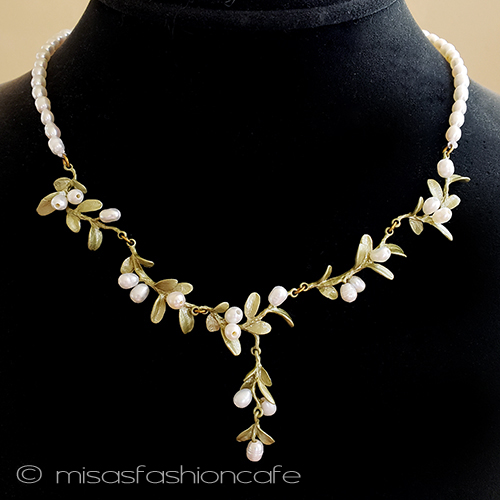 （画像用） パールの花　ネックレス 真珠と葉　ボタニカル