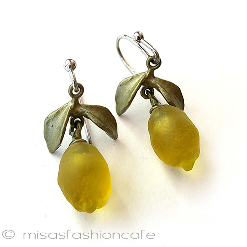 （画像用） レモンの果実アクセサリー ピアスまたはイヤリング