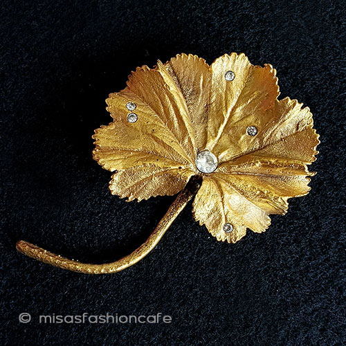 （画像用） ハゴロモ草の雫　ブローチ マイケルミショー美術館