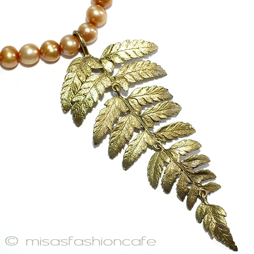 （画像用） マイケルミショー　真珠 シダの葉　ネックレス