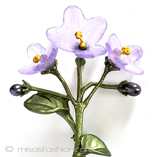 （画像用） 真珠スミレの花 ブローチ
