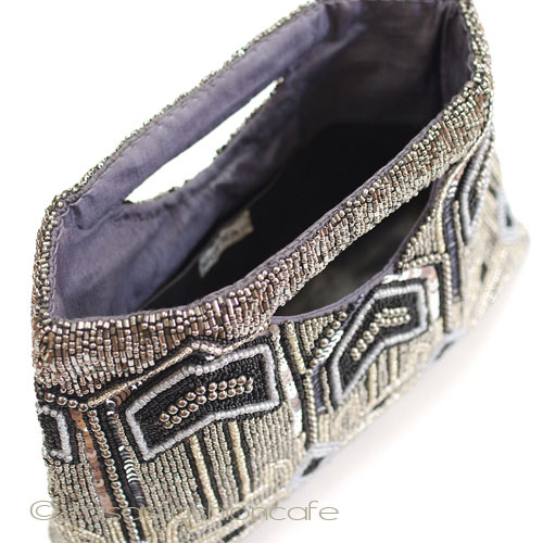 （画像用） ＭＯＹＮＡ　モイナ メタル・ギャツビー