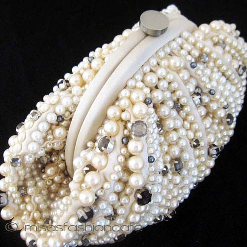 （画像用） MOYNA モイナ クラッチ パール・クリスタル