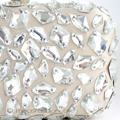 （画像用） ＳＡＮＴＩサンティ　クラッチ スパークリングBOX