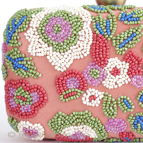 （画像用） ＳＡＮＴＩサンティ　お花刺繍 クラッチ＆ショルダーBag