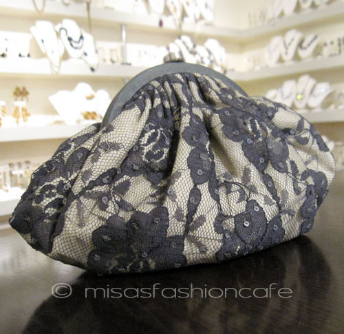 （画像用） SANTI サンティ クラッチ 　レース・フラワー