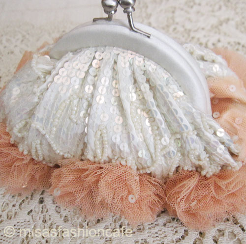 （画像用） SANTI サンティ クラッチ サーモンピンクフラワー（小）